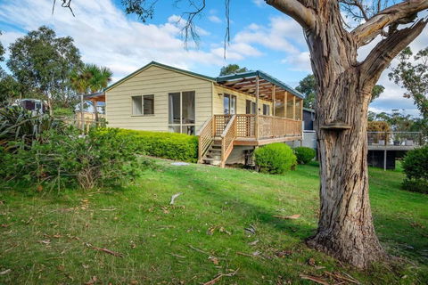 Alonnah Bruny Island Views - Tourism Hervey Bay 1