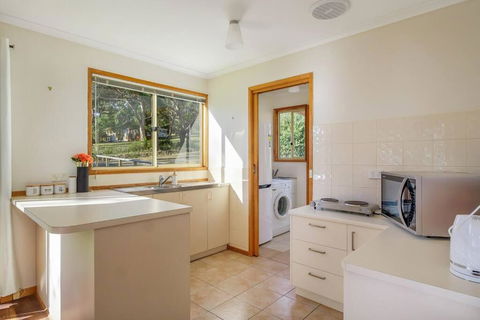 Alonnah Bruny Island Views - Tourism Hervey Bay 3