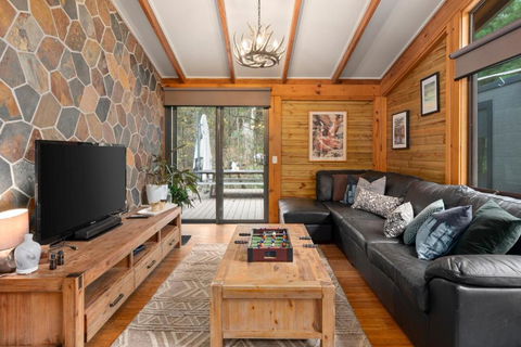 Alpine Creek House And Cabin - Tourism Hervey Bay 1