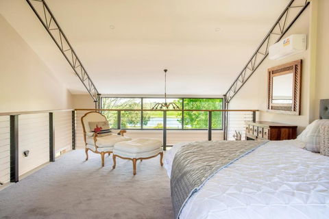 Altitude221 - Tourism Hervey Bay 4