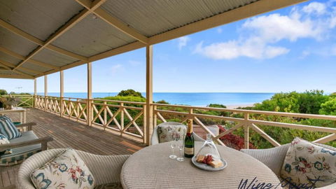 Alton House By Wine Coast Holidays - Tourism Hervey Bay 1