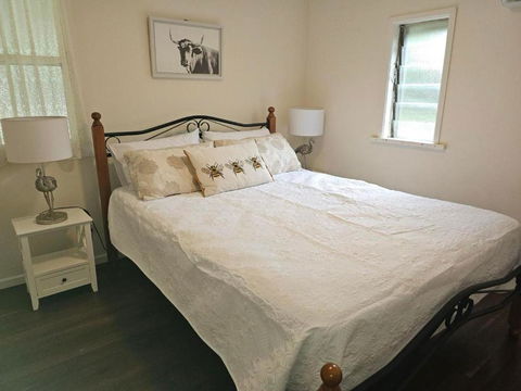 Amamoor Lodge - Tourism Hervey Bay 2
