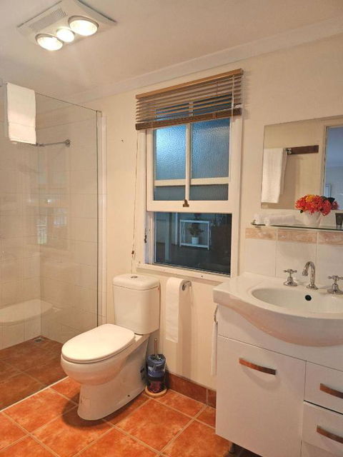 Amamoor Lodge - Tourism Hervey Bay 1