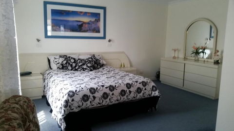 Ambience Apartments Penthouse - Tourism Hervey Bay 1