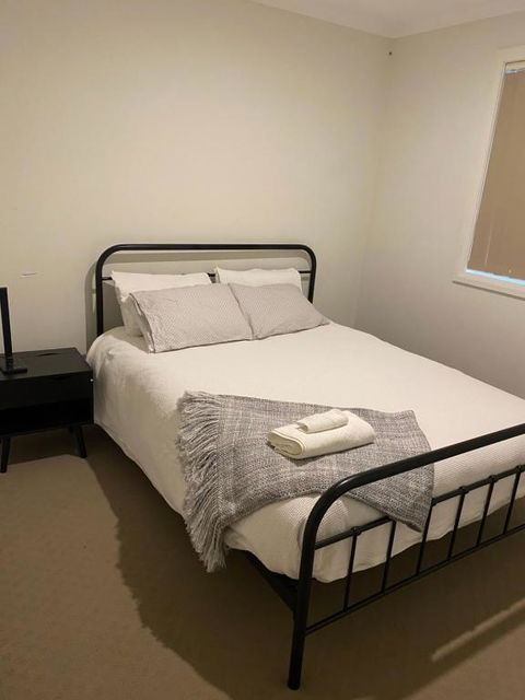 An Executive 3 Bedroom New House, All To Yourself - Tourism Hervey Bay 2