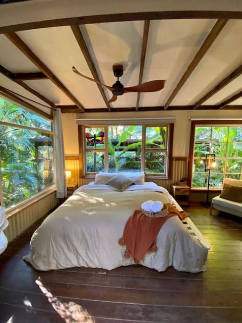 Ananda Eco House - Eco Rainforest Retreat - Tourism Hervey Bay 4