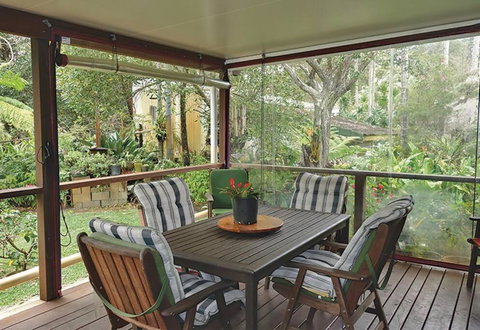 ANCHORAGE - Tourism Hervey Bay 0