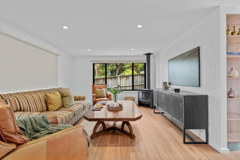 Ankers At Mollymook - Hervey Bay Accommodation 1