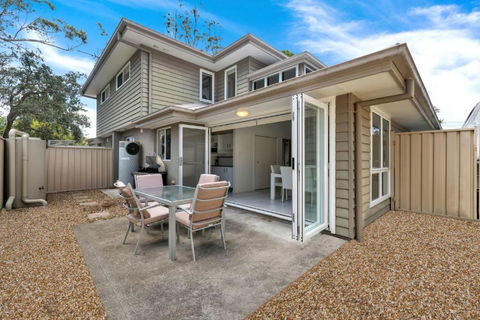 Annvilla - Two Bedroom Townhouse In Huskisson - Tourism Hervey Bay 1