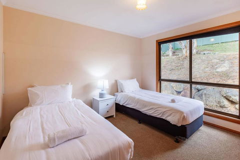 Alpine Activity Centre - Tourism Hervey Bay 4