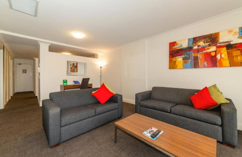 Amazing Accommodations: St Kilda - Hervey Bay Accommodation 3