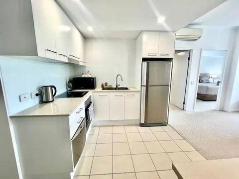 Apartment On Palmer - Tourism Hervey Bay 3