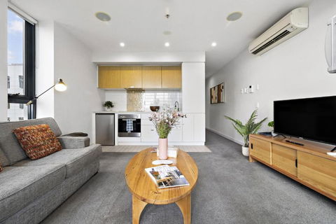 Aster - The Metropolitan Hideaway - Tourism Hervey Bay 3