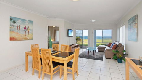 Apartment 16 - The Meridian - Tourism Hervey Bay 1