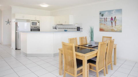 Apartment 16 - The Meridian - Tourism Hervey Bay 2