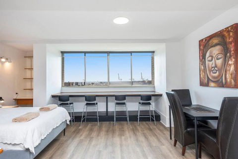 Apartment 201 - Fremantle Studio Apartment With Ocean And Harbour Views - Tourism Hervey Bay 0