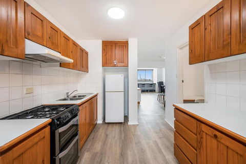 Apartment 201 - Fremantle Studio Apartment With Ocean And Harbour Views - Tourism Hervey Bay 2