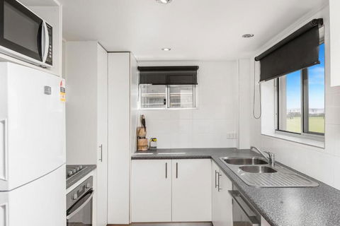 Apartment 4B - Tourism Hervey Bay 4