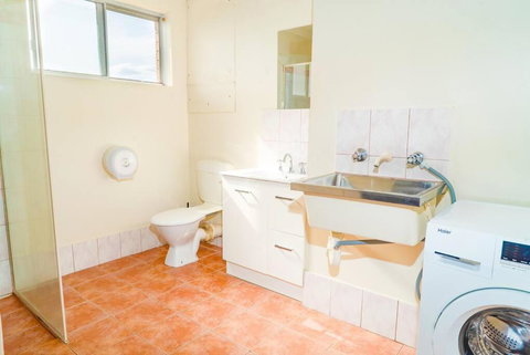 Apartment 9 - Hervey Bay Accommodation 4