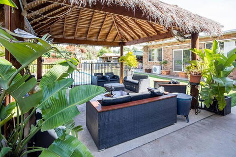 Apartment Bali Style With Pool And Fire Pits - Tourism Hervey Bay 0