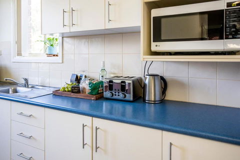 Apartment Bali Style With Pool And Fire Pits - Tourism Hervey Bay 4