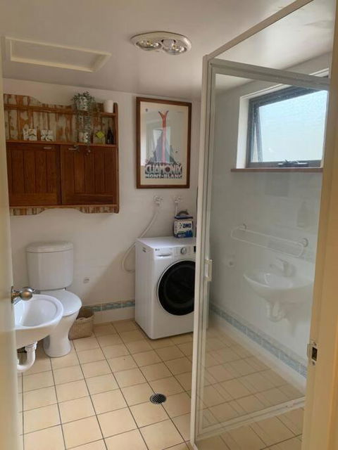Apartment Minutes To Lake - Tourism Hervey Bay 2