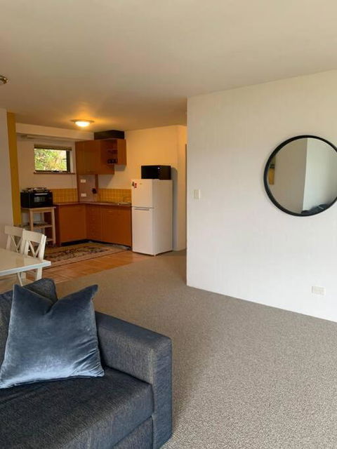 Apartment Minutes To Lake - Tourism Hervey Bay 4