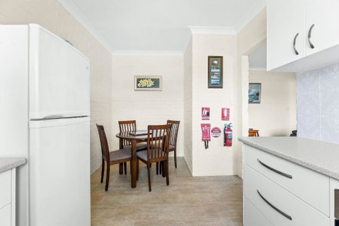 Apollo Unit 14 1st Floor - Tourism Hervey Bay 3
