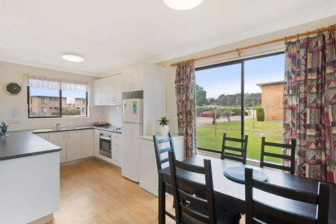 Apollo Unit 17 Ground Floor - Tourism Hervey Bay 1
