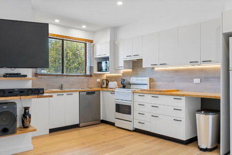 Apollo Unit 4 - Ground Floor - Block A - Tourism Hervey Bay 2
