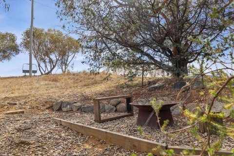 Apres 9 - Tourism Hervey Bay 4