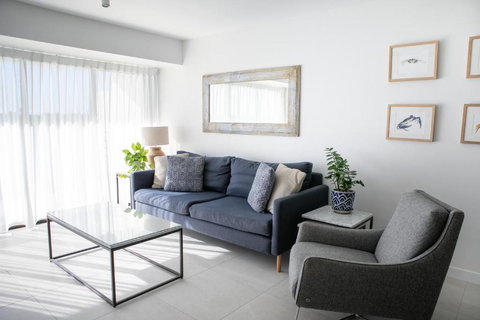 Aqua Linea - Tourism Hervey Bay 1