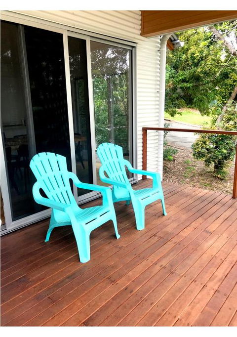 Aqua Marine - A Warm And Soulful Spot To Unwind - Tourism Hervey Bay 3