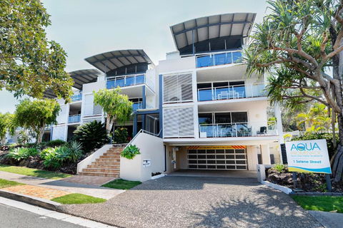 Aqua Promenade Beachfront Holiday Apartments - Tourism Hervey Bay 0