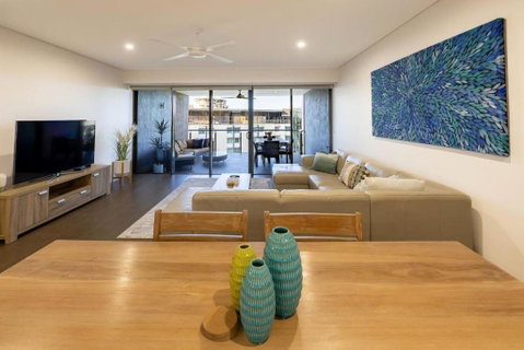 Aqua Vista 3 Bedroom Luxury - Tourism Hervey Bay 2
