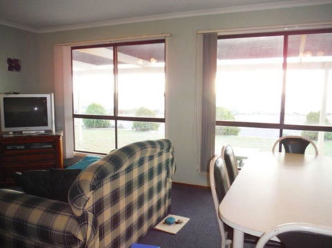 Aquamarine - Tourism Hervey Bay 3