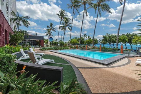 Aquarius 703 - Tourism Hervey Bay 0
