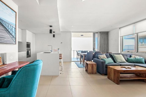 Aquaview Unit 304 Kings Beach - Hervey Bay Accommodation 0