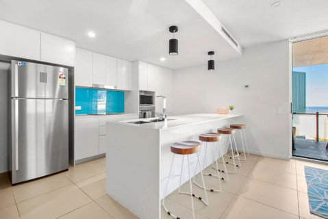 Aquaview Unit 304 Kings Beach - Hervey Bay Accommodation 2