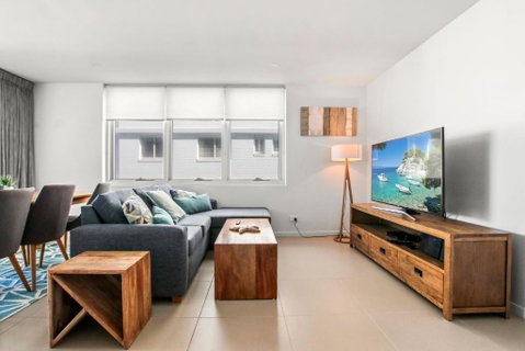 Aquaview Unit 304 Kings Beach - Hervey Bay Accommodation 4