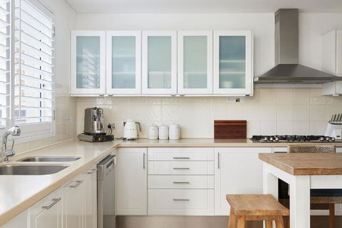 Arabella - 2 Bedroom Holiday House Nelson Bay - Tourism Hervey Bay 4