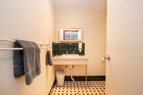 Ardrossan Hotel Motel - Tourism Hervey Bay 4
