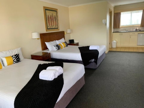 Armidale Pines Motel - Hervey Bay Accommodation 3