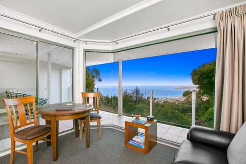 Arthurs Views - Hervey Bay Accommodation 2