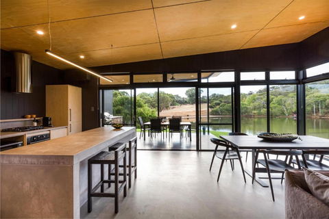 Artisan Gunyulgup - Tourism Hervey Bay 4
