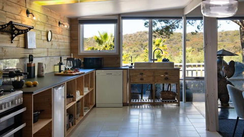 Artists Garden Cottage - Tourism Hervey Bay 2