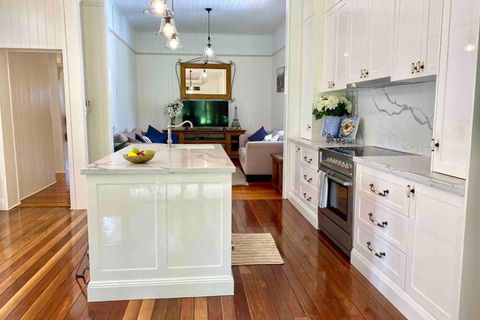 Ashbrooke Cottage - Tourism Hervey Bay 2