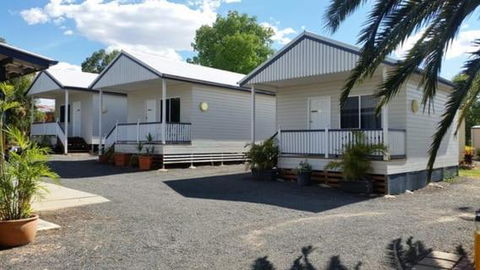Augathella Palms Motel - Tourism Hervey Bay 4