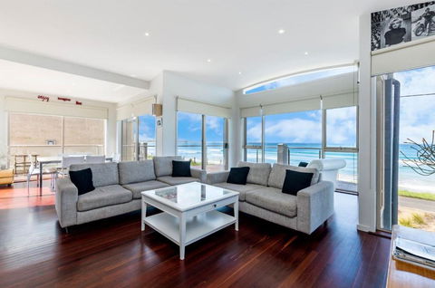 Auldys - Tourism Hervey Bay 3