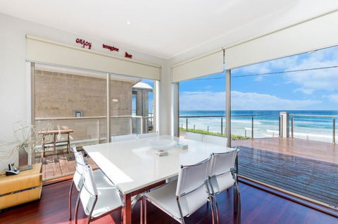 Auldys - Tourism Hervey Bay 2